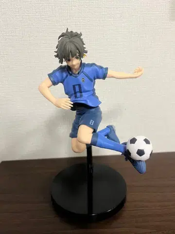 바치라 메구루 피규어