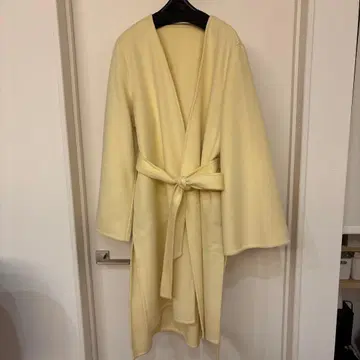 UNIQLO C 옐로우 컬러 롱 코트 벨트 포함