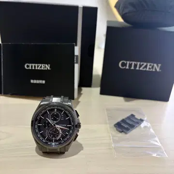 Citizen 아테사 AT8044-56E
