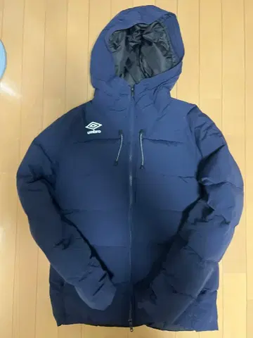 umbro 후드 부착 다운 자켓 네이비
