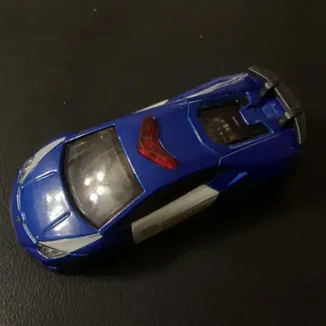 토미카 람보르기니 우라칸 페를포르만테 순찰차