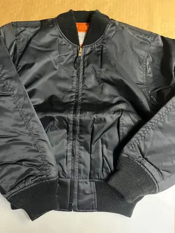 MA-1 플라이트 자켓 미사용품 블랙