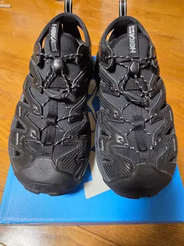 호카 호파라 28.5cm