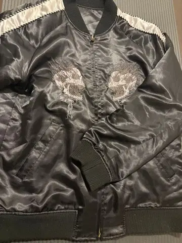 스카잔 스컬 자수 블랙