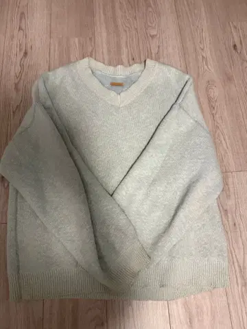 camphor wood 리버서블 샤기 스웨터