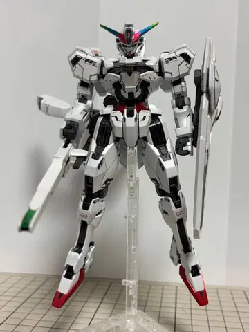 HG 건담 칼리버 전 페인팅 완성품