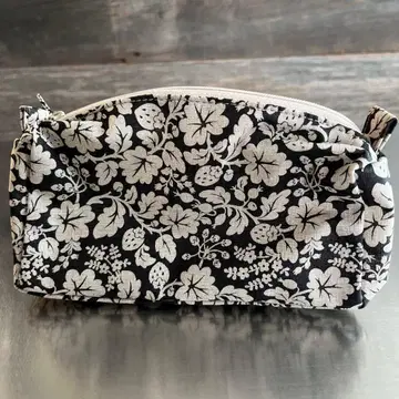 올드맨즈테일러 와일드베리 파우치