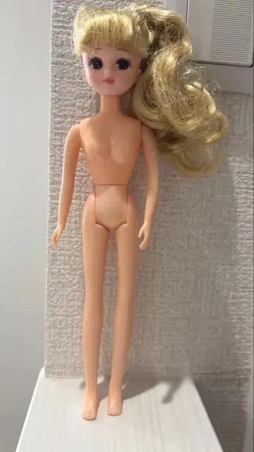 리카짱 본체 금발 포니테일 화이트 펄 머리 장식 포함