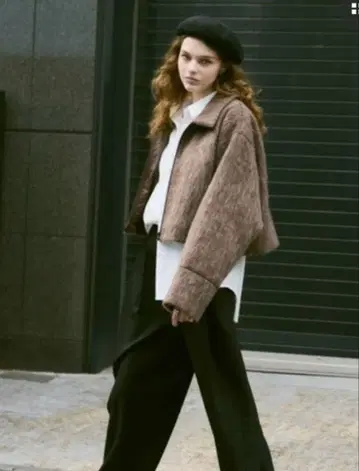 샤기 크롭 루즈 블루종 앤트마리스