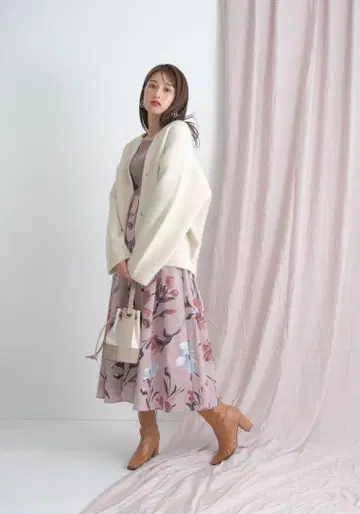 리랜드트루 코쿤 니트 자켓