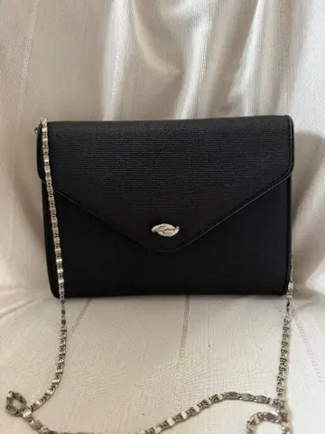 블랙 엔벨로프형 클러치백 호스헤어