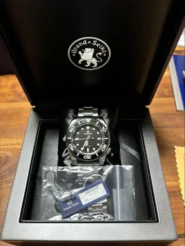 Grand Seiko 다이버 워치 블랙