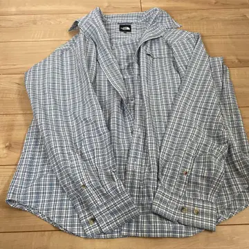 더 노스 페이스 긴팔 셔츠