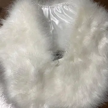 페더 숄 후리소데 화이트