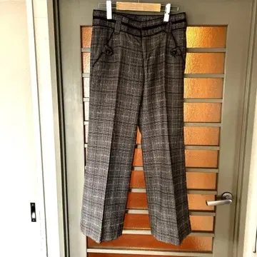 qualite 칼리테 트위드 팬츠