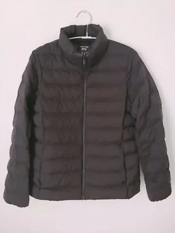 유니클로 다운 자켓 여성용 퍼프테크 PUFFTECH S