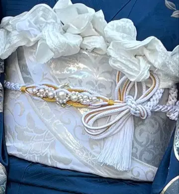 허리띠 펄 장식 화이트 골드 성인식 후리소데 일본 정통의상 소품