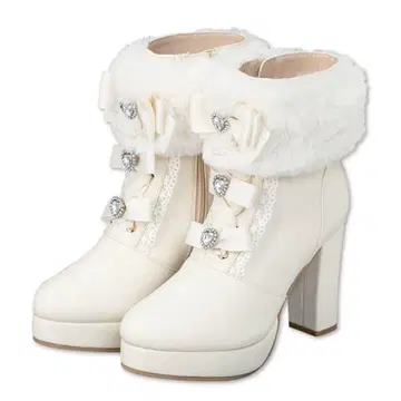 시마무라 마시로 아리스 숏부츠 화이트 S 사이즈