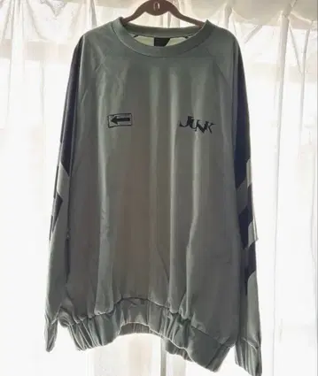 요네즈켄시 벨로아 풀오버 L 사이즈