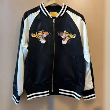 디즈니 티거 자수 스카잔 블랙 x 화이트 S 사이즈