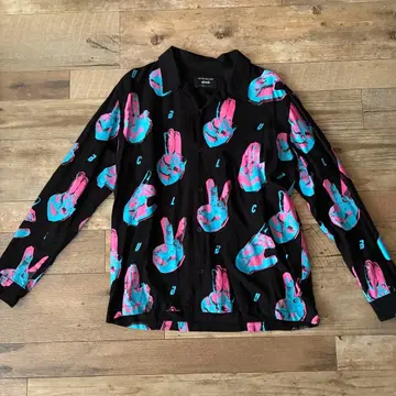 glamb 피스 사인 패턴 긴팔 셔츠 사이즈 1 클럽 셔츠 블랙