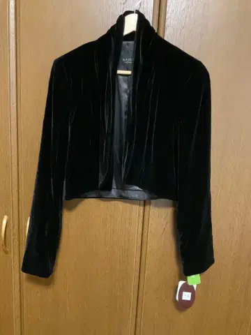 가격 인하 DAMAI collection 블랙 벨벳 가디건 새상품급