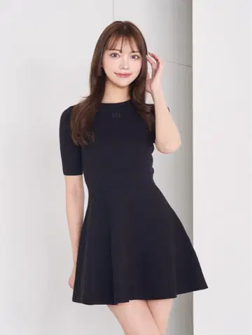 Darich DD 로고 플레어 니트 미니 원피스 FL