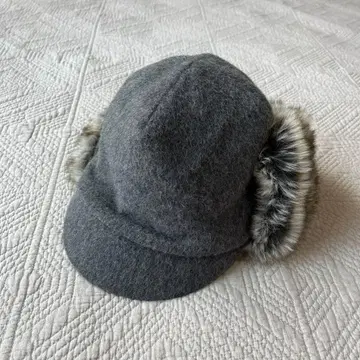 Nine Tailor 나인 테일러 이어 플랩캡 그레이