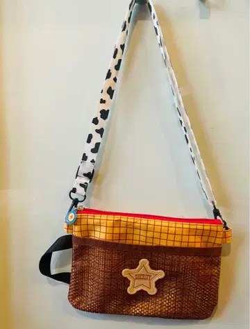 디즈니 토이 스토리 사코슈 우디 숄더