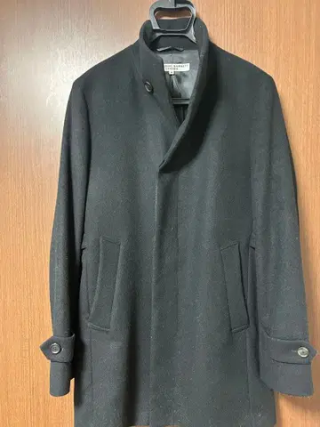 KATHARINE HAMNETT 캐서린 햄넷 코트 M 블랙