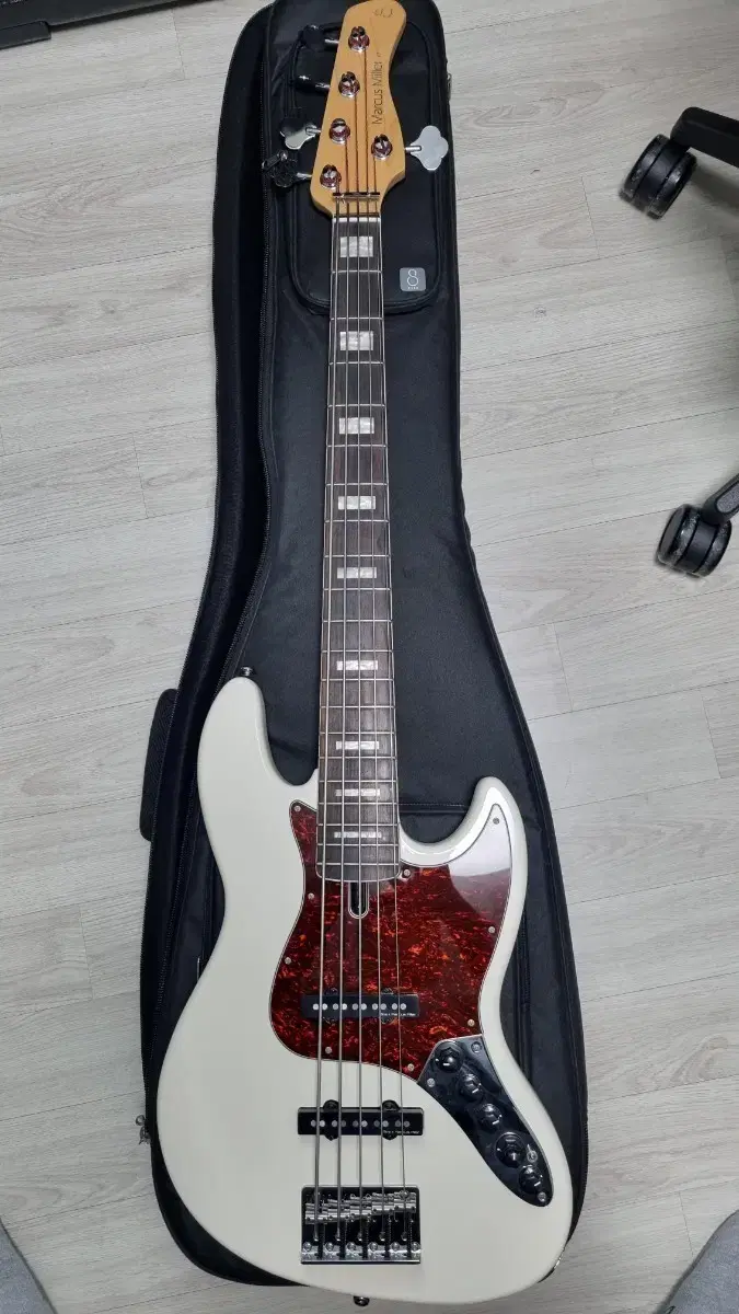 스콰이어 재규어 베이스 숏스케일 | 브랜드 중고거래 플랫폼, 번개장터