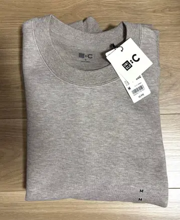 새상품 유니클로 :C 오버사이즈 스웨트 셔츠 M 베이지