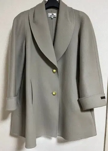 캐시미어 100% GERARDI 그레이 더블 버튼 코트