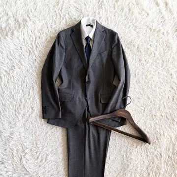 [ 새상품급 ] LARDINI 그레이 울 수트 사이즈 44