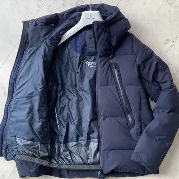 고품질 DESCENTE 미즈사와 다운 마운테니어 다운 자켓 네이비