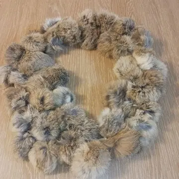 퍼 폼폼 디자인 머플러