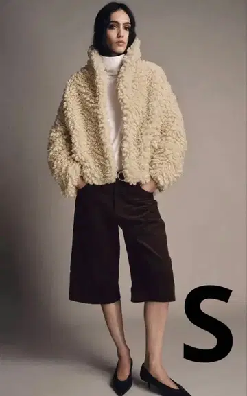 [ 미사용 새상품 ] ZARA ZW COLLECTION 보아 자켓