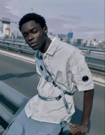 C.P.company 씨피 컴퍼니 반팔 자켓 첫 번째 착용 사진