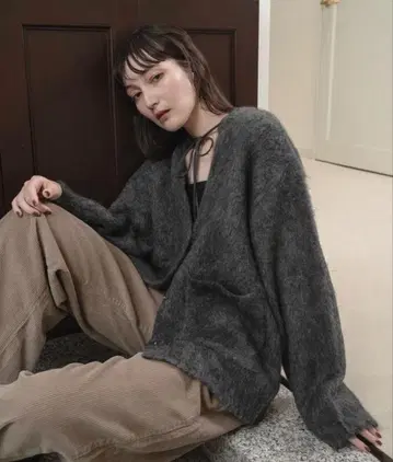 lawgy 플러피 소프트 터치 니트 가디건