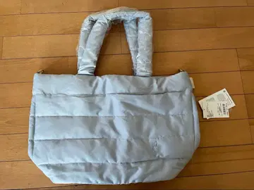 라이트 블루 퀼팅 토트백 ROOTOTE