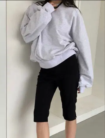 Didot.showroom / 슬림 바이커 팬츠 (카프리 팬츠)