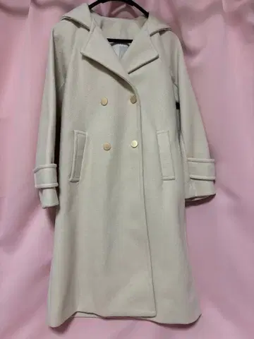 베이지색 더블 브레스트 롱 코트