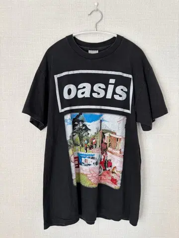 oasis 오아시스 밴딩 티셔츠 블랙