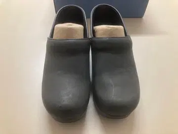 dansko Professional Oiled Black 38