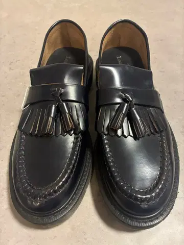 새상품 잉글랜드제 로크 가죽 태슬 로퍼 가죽 신발 슈즈