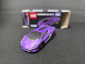 토미카 람보르기니