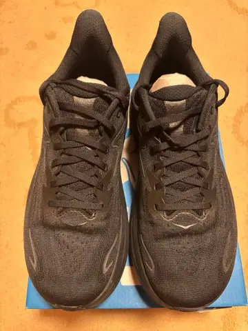 호카 오네오네 클리프턴 10 와이드 블랙 27cm