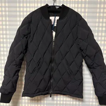 최종 가격 인하 PYRENEX ARIES 블랙 다운 자켓 S 새상품