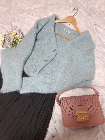 [ Mily Bilet ] 스카이블루 후와후와 에어리 가디건 S 미위비렛