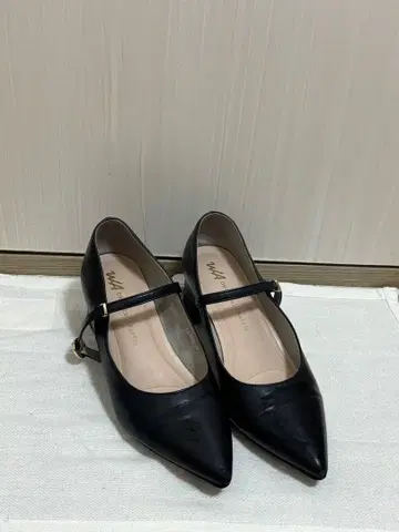 ORiental TRaffic 스틸레토 스트랩 펌프스